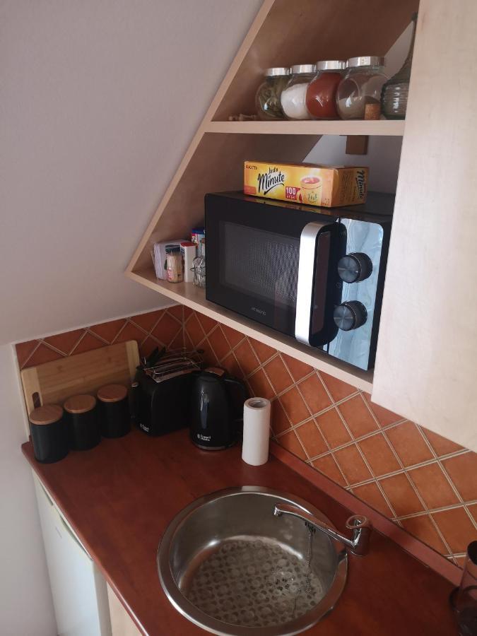 Orsika Hilltop Apartman Eger Ngoại thất bức ảnh