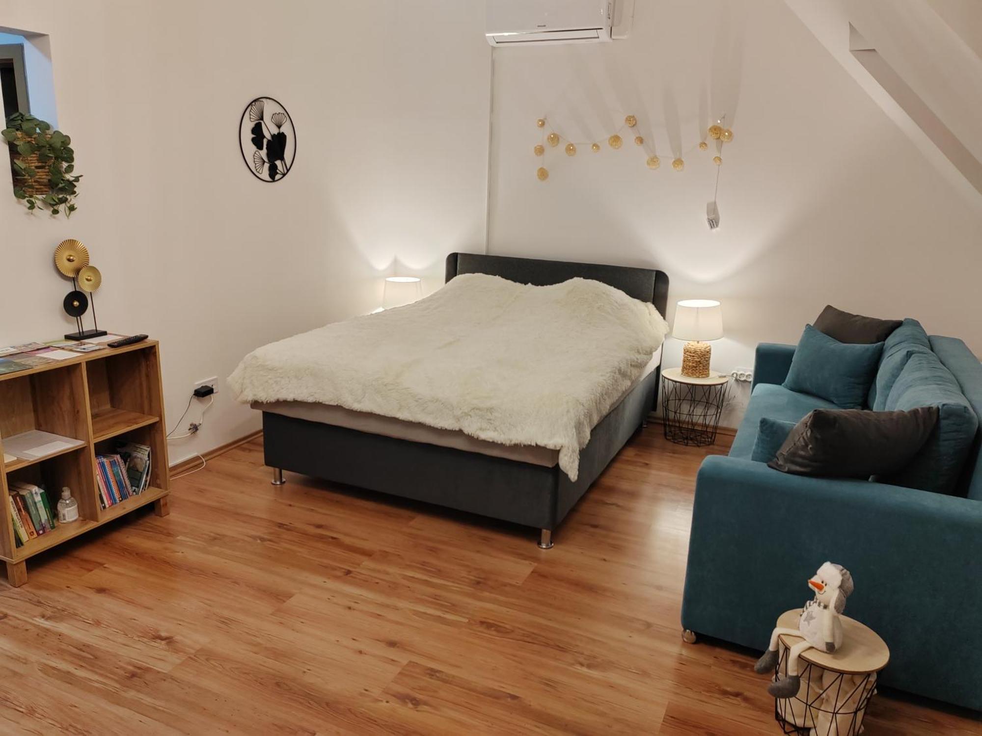 Orsika Hilltop Apartman Eger Ngoại thất bức ảnh
